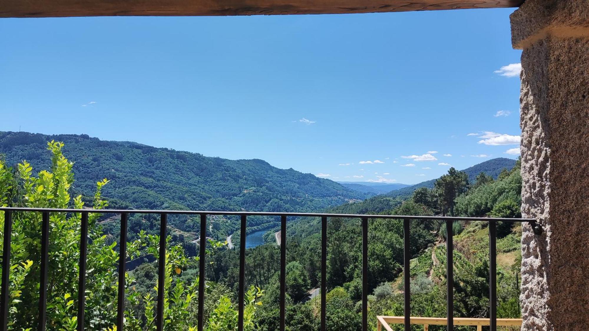 Xiravai-Ribeira Sacra Villa Peares Eksteriør billede